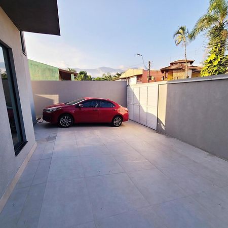 Linda Casa A 200M Da Praia Do Capricornio Caraguatatuba Ngoại thất bức ảnh